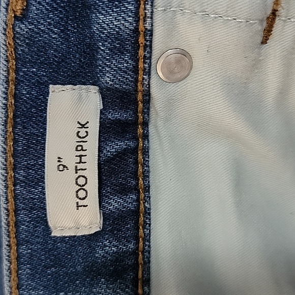 J CREW JEANS  HIGH-RISE TOOTHPICK JEANS/ SIZE 27T. - Picture 9 of 16